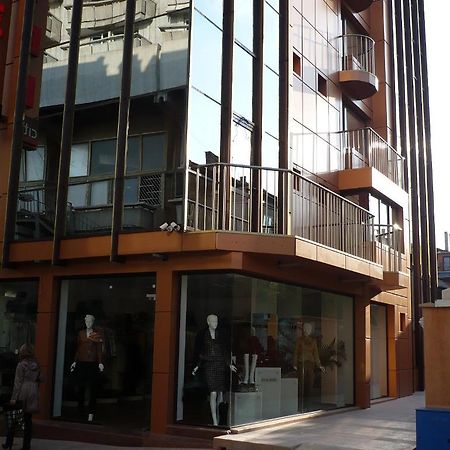 Citius Hotel Варна Екстериор снимка