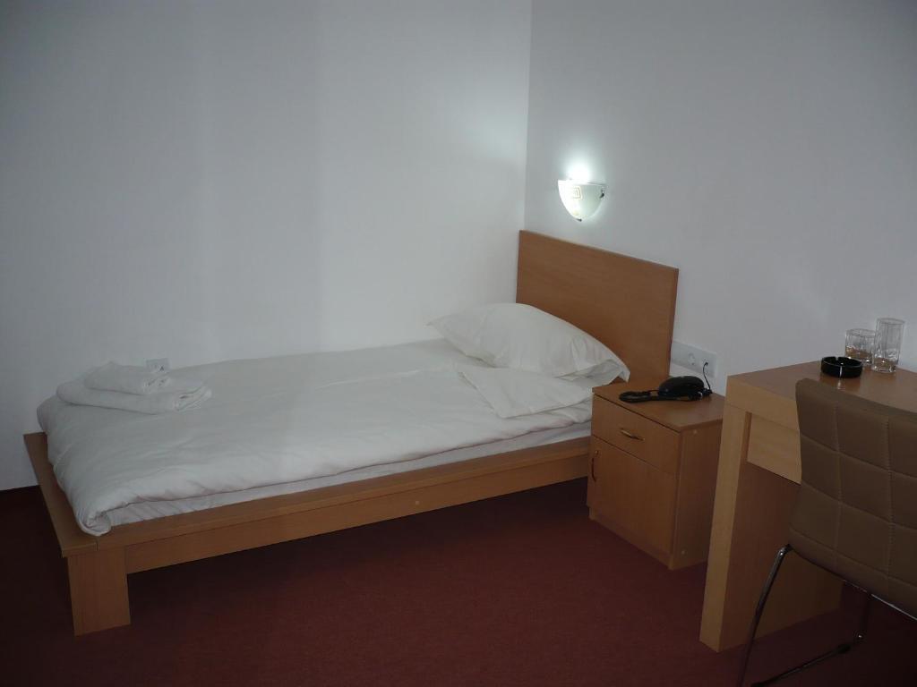 Citius Hotel Варна Стая снимка