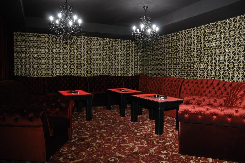 Citius Hotel Варна Екстериор снимка